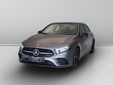 Mercedes-Benz Classe A - W177 2018 - A 180 d Premium Night edition auto