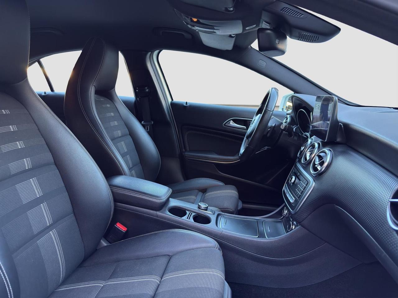 Mercedes-benz A 180 d Sport automatica 2018