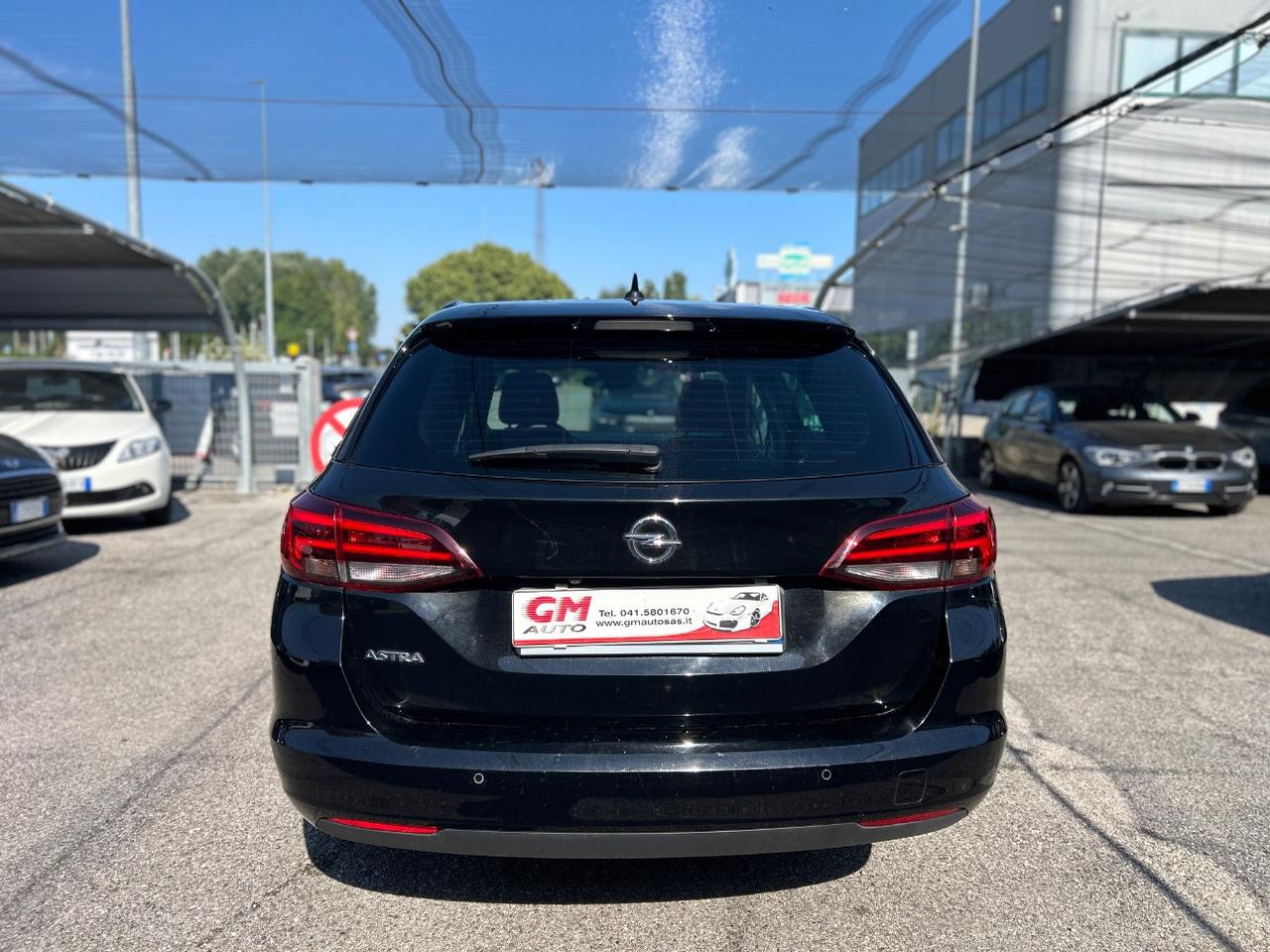 Opel Astra Sports Tourer 1.5 cdti Ultimate s&s 122cv at9