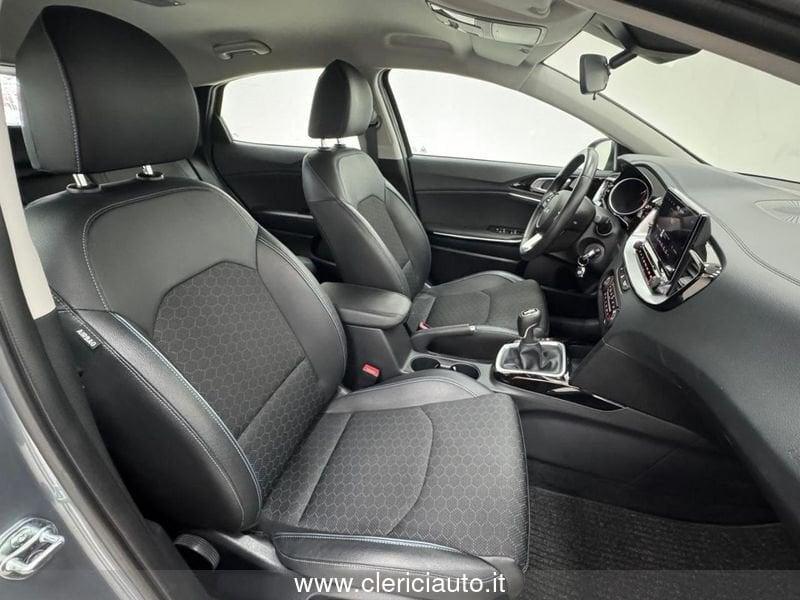 KIA Xceed 1.6 CRDi 136 CV MHEV iMT Business