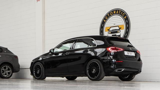 MERCEDES-BENZ A 180 d Auto IVA NEOPATENTATI PERFETTA