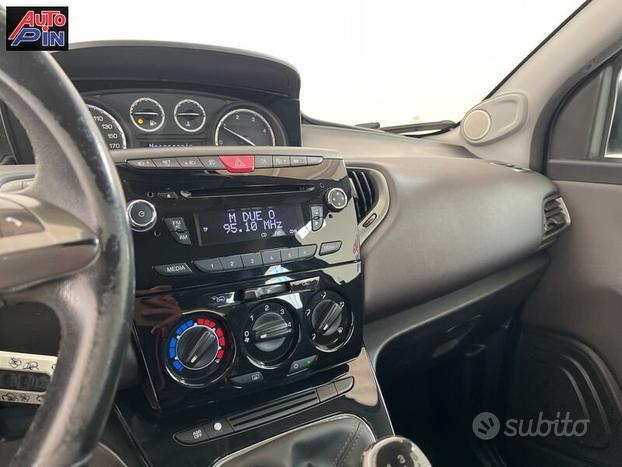 Lancia Ypsilon 1.3 MJT 16V 95 CV 5 porte S&S ...