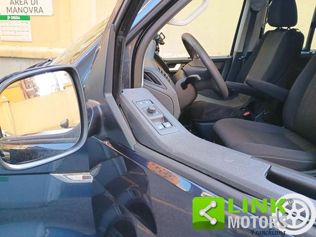 VOLKSWAGEN Caravelle 2.0 TDI 150CV DSG PC Cruise