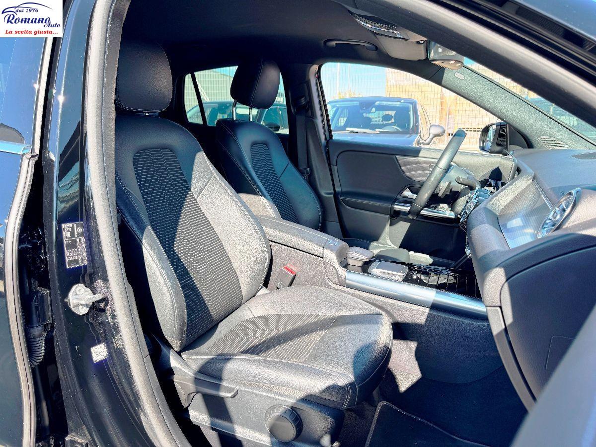 MERCEDES - Classe GLA - 200 d Automatic Sport#PACK LUCI AMBIENTE!