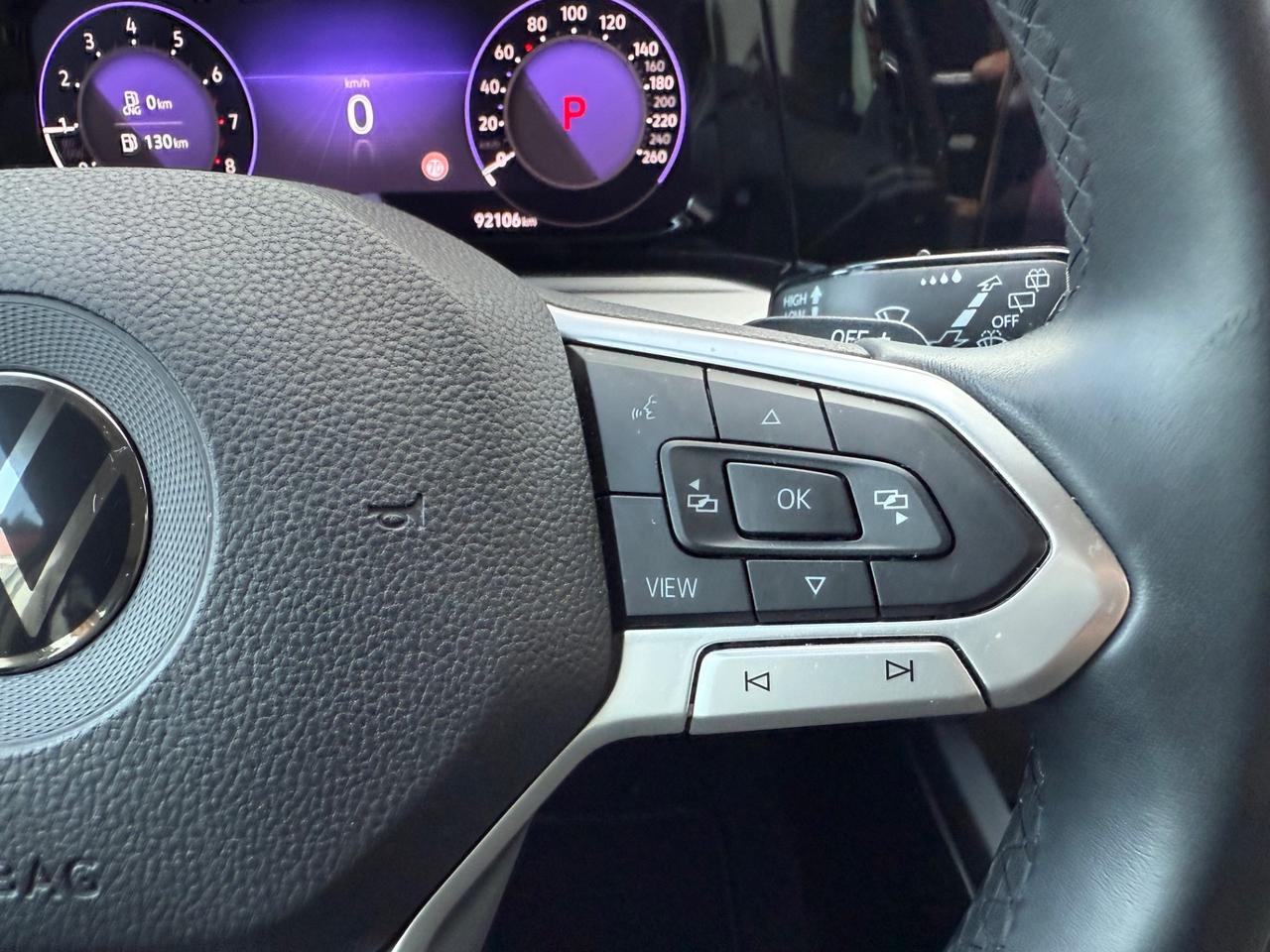 Volkswagen Golf 1.5 TGI DSG Life