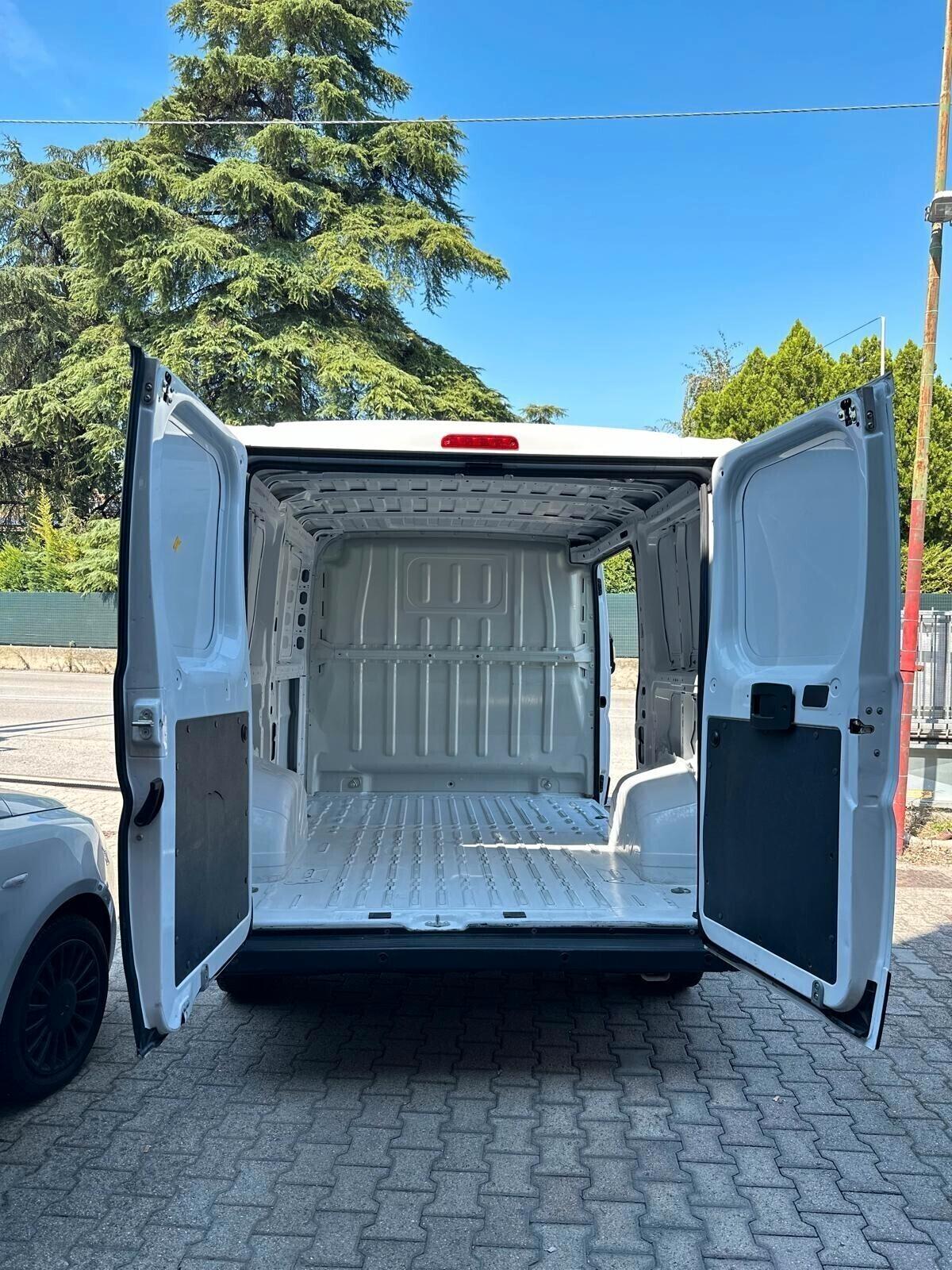 Fiat Ducato 28 Ch1 E6d-Temp 2.3 MJT 120CV 88KW COMPRESO IVA !!!