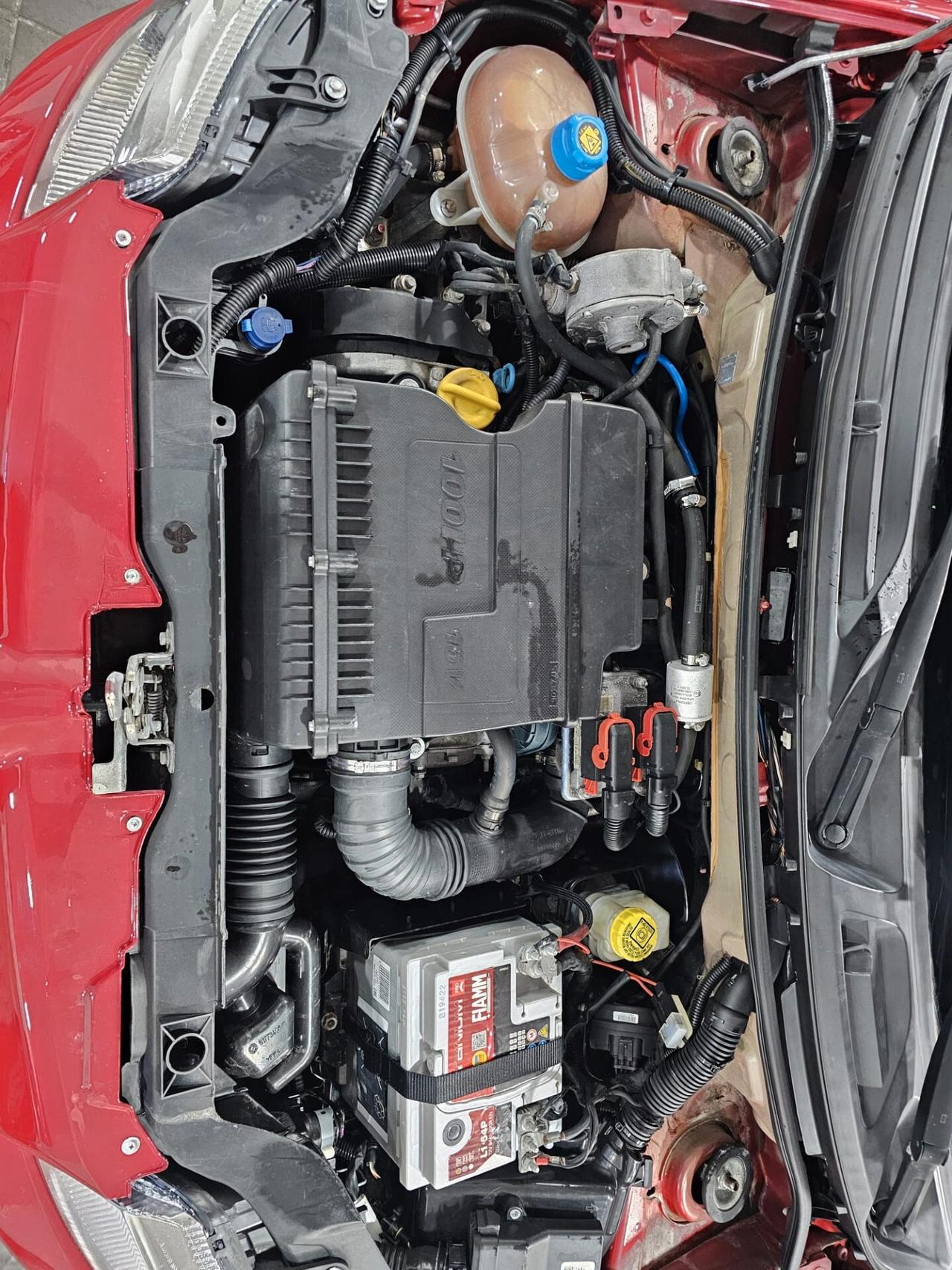 NUOVA FIAT PANDA 1.4 BENZ/GPL 100HP PANDEMONIO