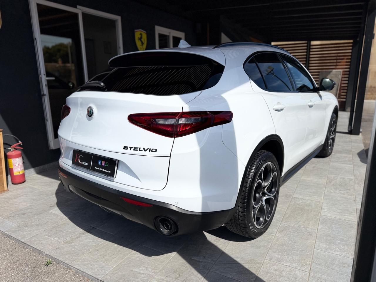 Alfa Romeo Stelvio 2.2 Turbodiesel 190 CV AT8 Q4 B-Tech