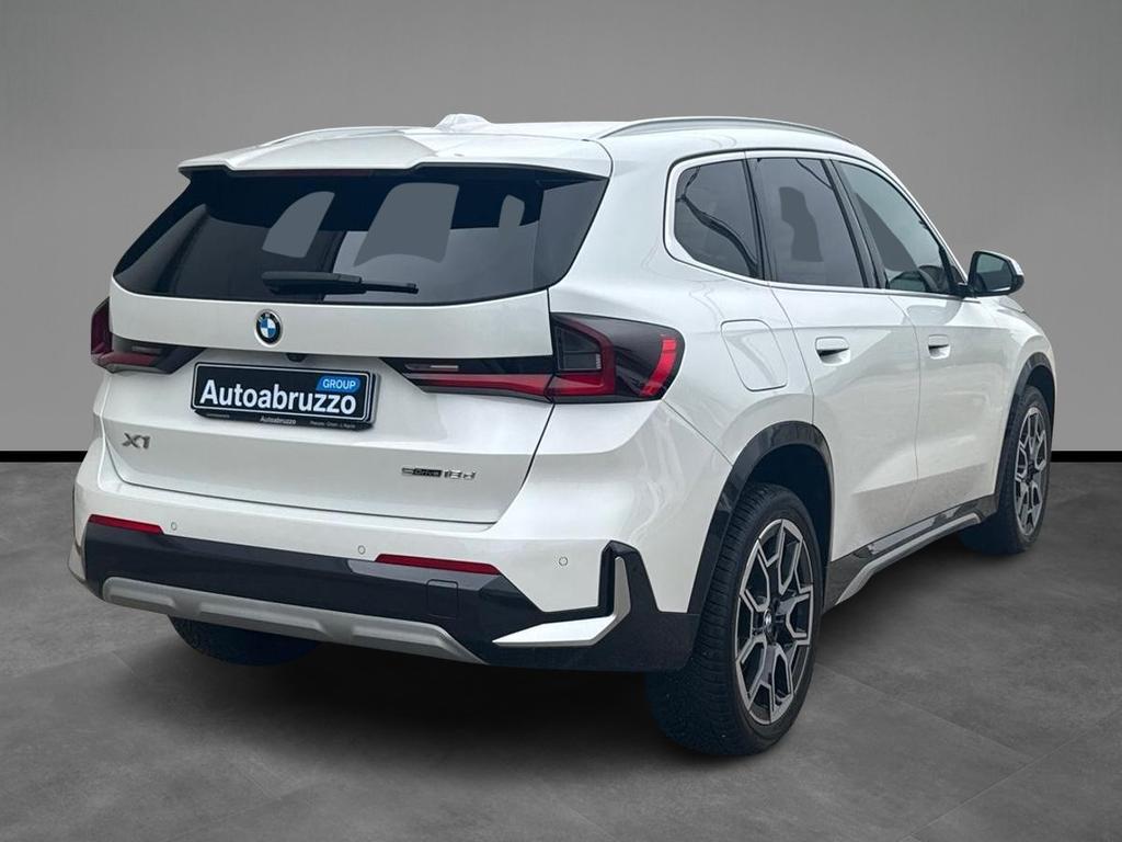 BMW X1 18 d xLine sDrive DCT