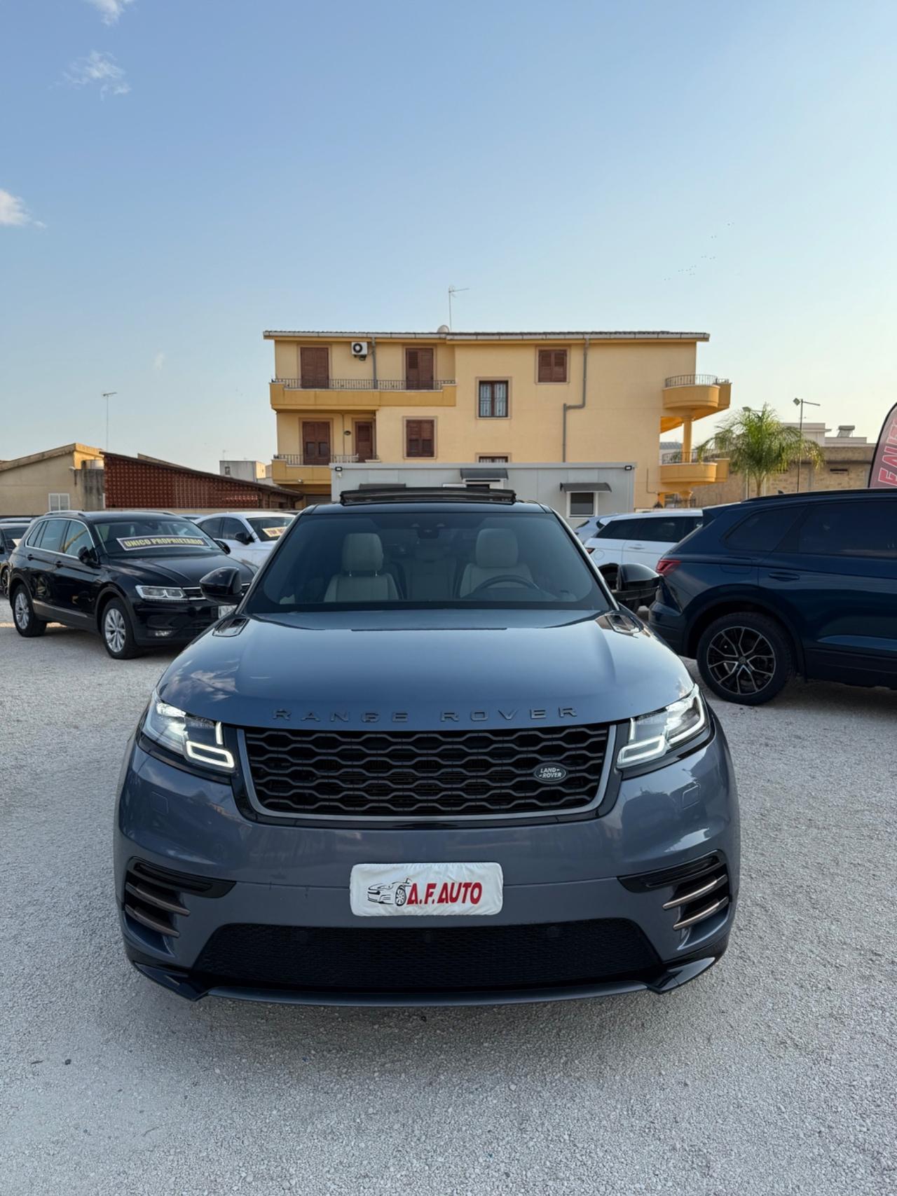 Land Rover Range Velar 2.0D I4 240 CV R-Dynamic HSE
