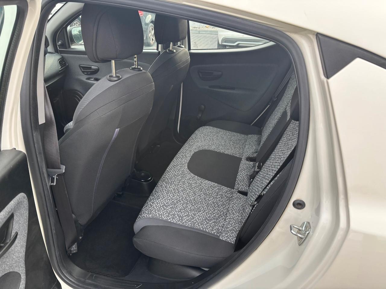 Lancia Ypsilon 1.2 69 CV 5 porte S&S Elefantino Blu