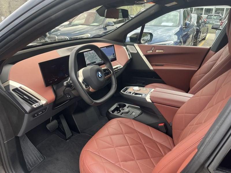 BMW iX i20 2021 M60