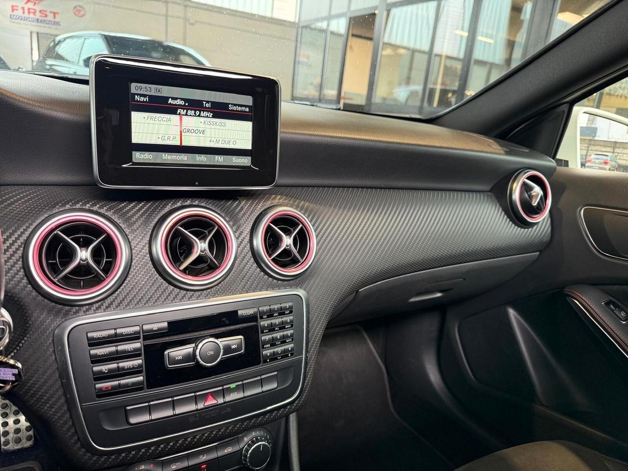 Mercedes-benz A 200 Premium AMG CDI Dark Night Edition