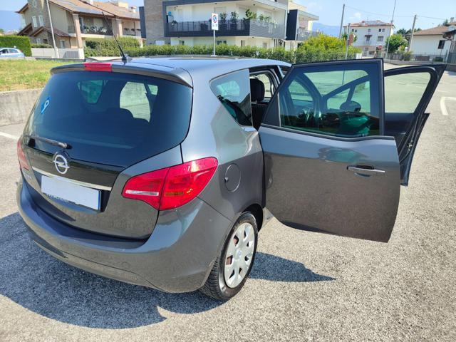OPEL Meriva 1.4 Benzina (GANCIO TRAINO )