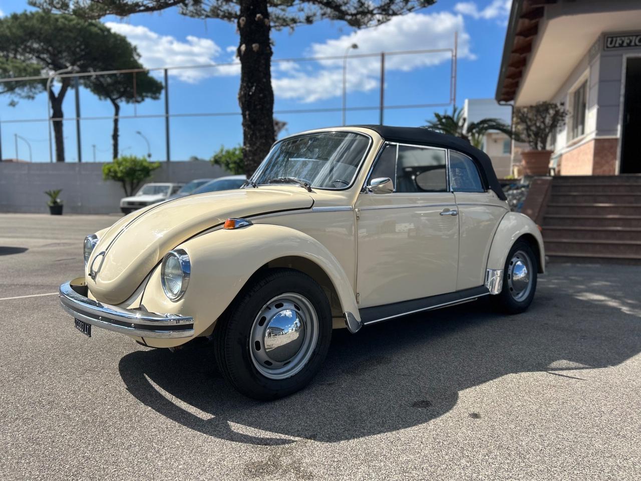 Volkswagen Maggiolino cabrio anni 70