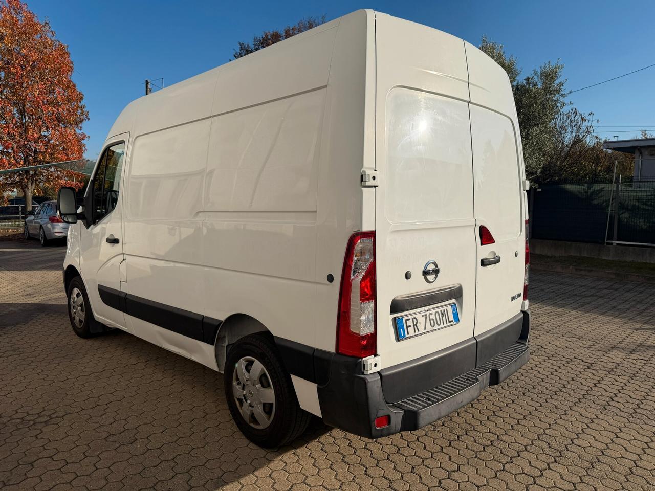 Nissan NV400 35 2.3 dCi PL-TA Furgone