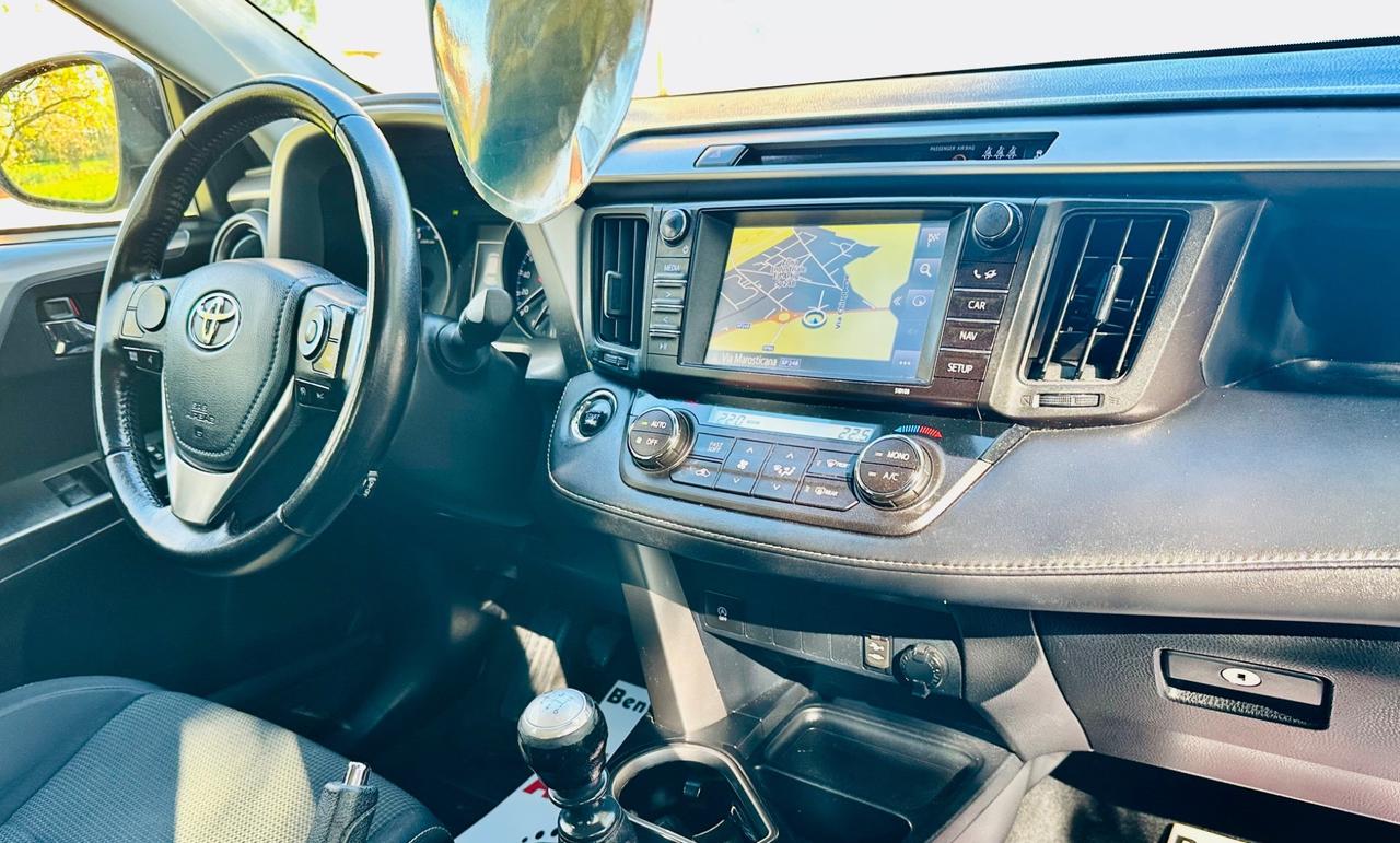 Toyota RAV 4 2016 2.0 D-4D km 130,000 ok neopatentati ! ! !