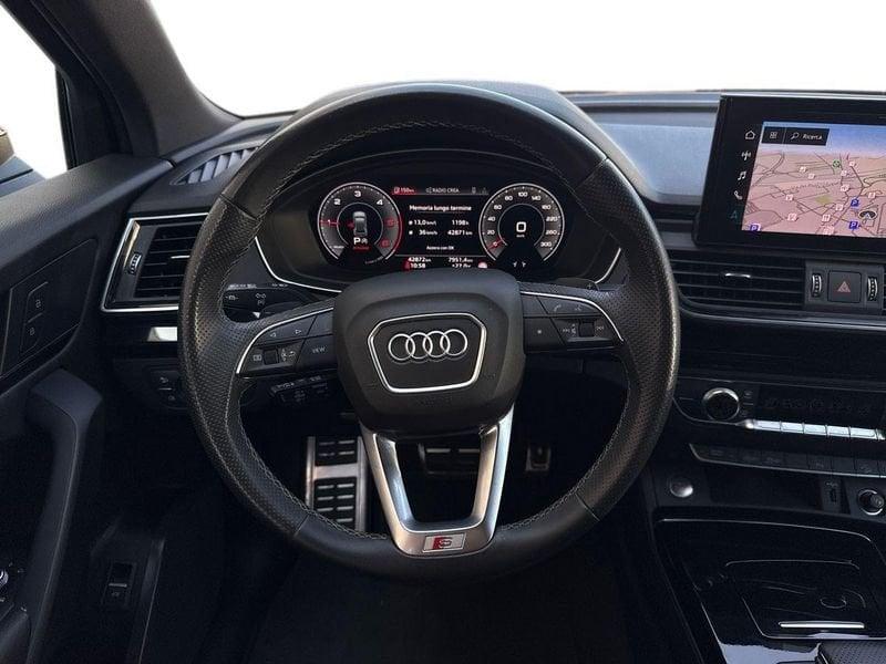 Audi Q5 Sportback 40 2.0 tdi mhev 12V Identity Black quattro s-tronic