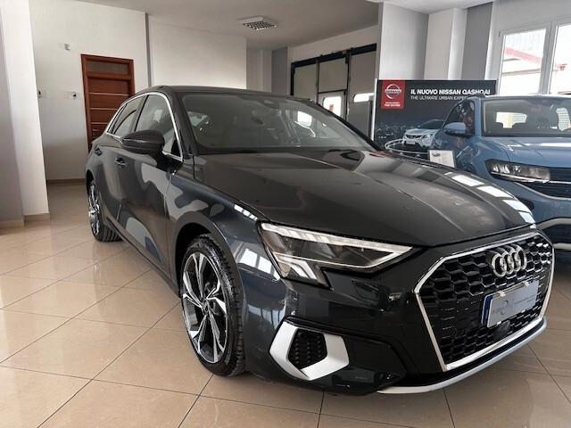 Audi A3 Sedan 35 TFSI S tronic Business Advanced