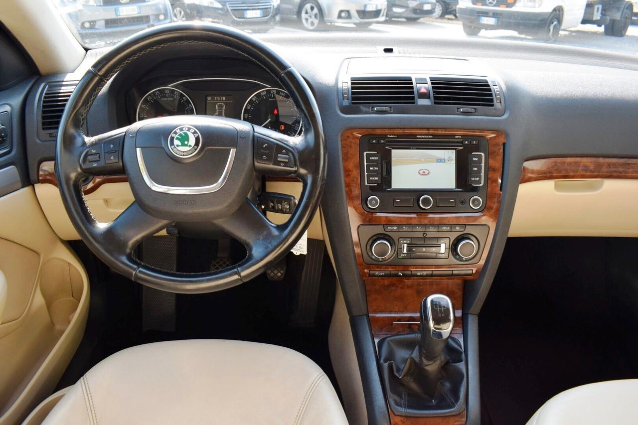 Skoda Octavia 1.6 TDI CR F.AP. Elegance UNICO PROPRIETARIO, GANCIO TRAINO!
