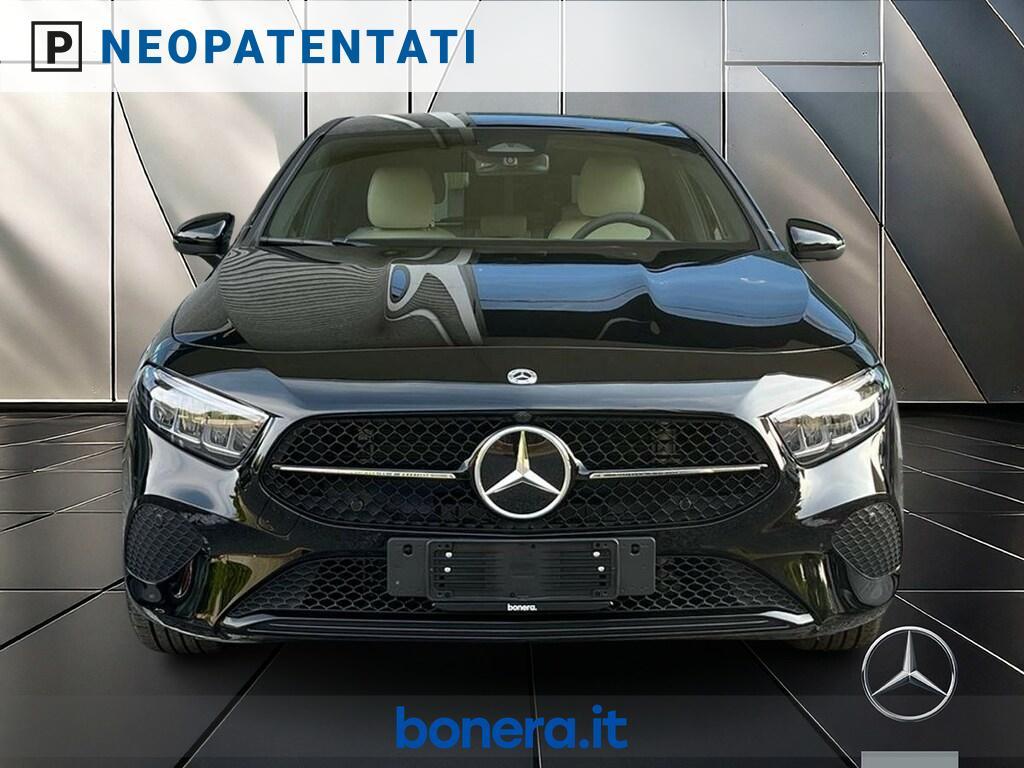 Mercedes Classe A 180 180 D Progressive Extra Speedshift DCT AMG 8G
