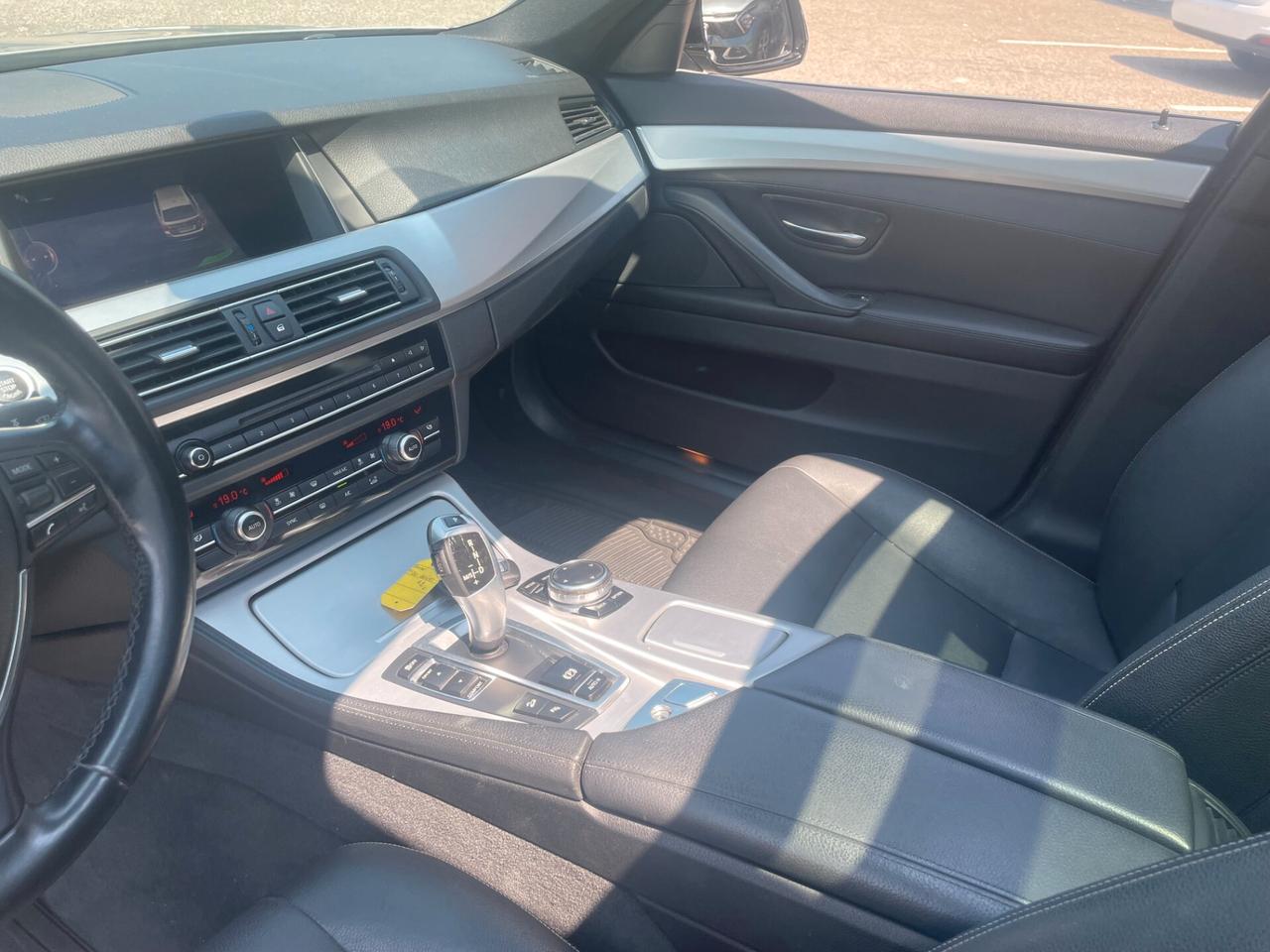 Bmw 520 d xDrive Touring Luxury aut. TETTO APRIBILE