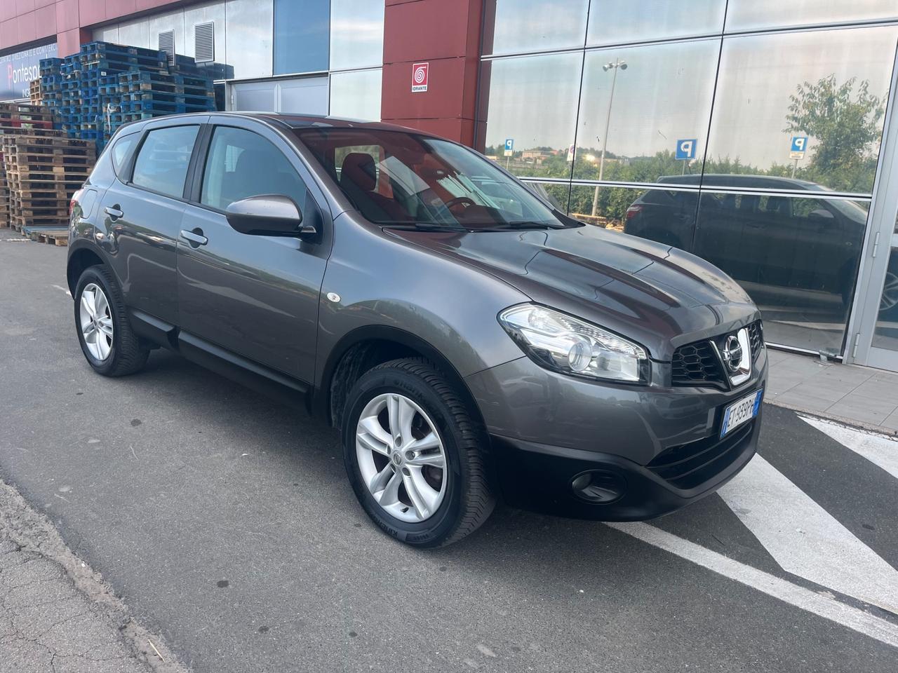 Nissan Qashqai 1.5 dCi DPF Tekna DICEMBRE 2013
