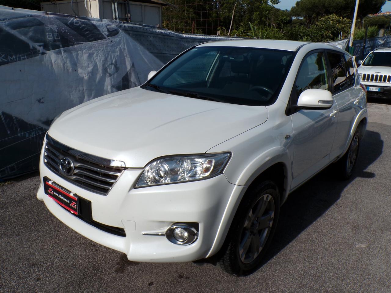 Toyota RAV 4 RAV4 Crossover 2.2 D-Cat A/T 150 CV Executive