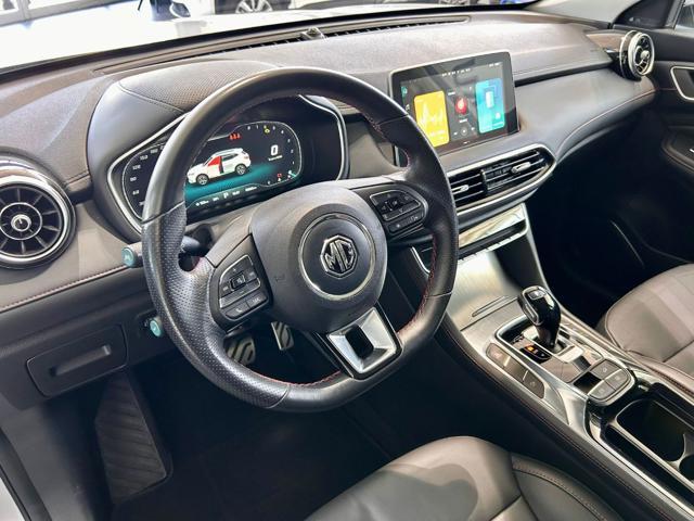 MG HS 1.5T-GDI AT Luxury
