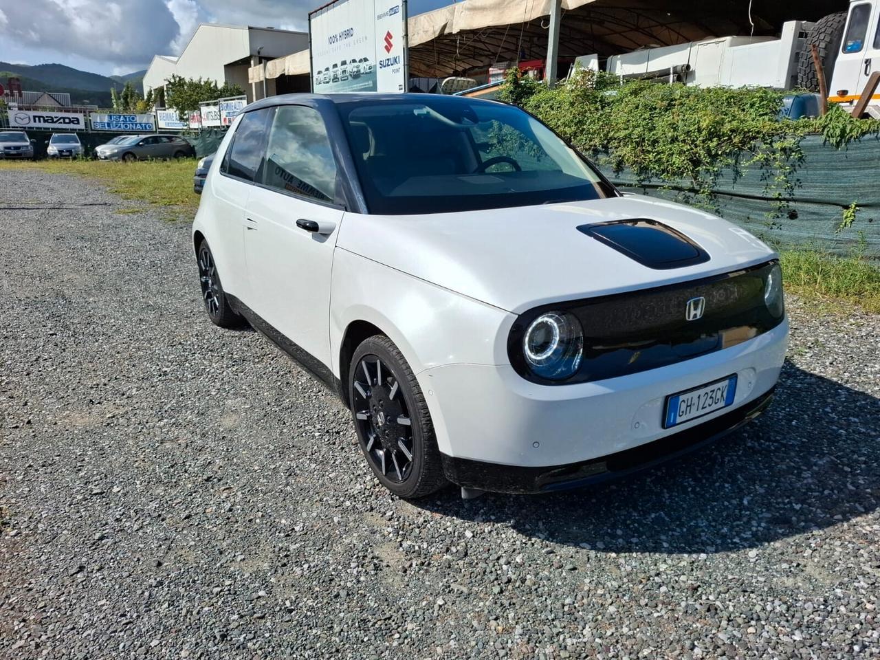 Honda e