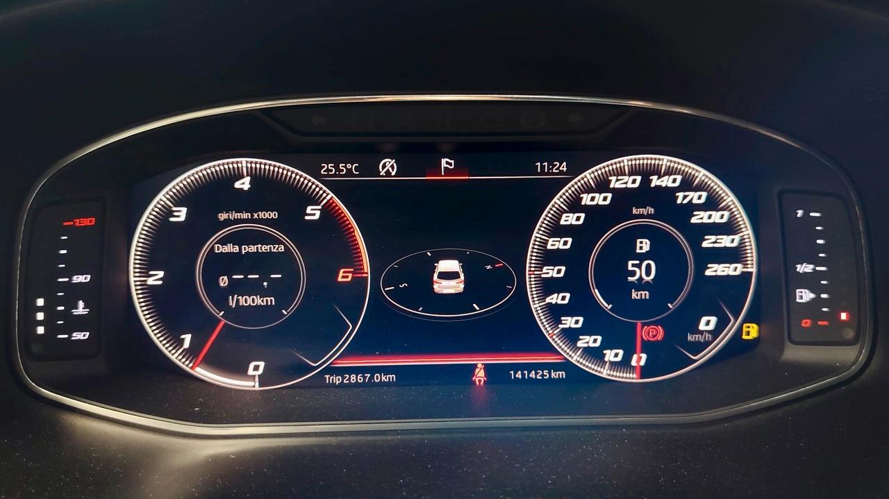 SEAT LEON 1.6 STYLE 115CV - VIRTUAL COCKPIT, CAR PLAY, NEOPATENTATI