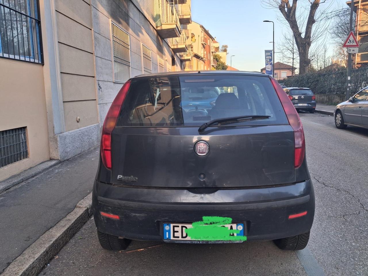 Fiat Punto 1.2 Benzina 5p Da Riparare Km 88.000 Neopatentati