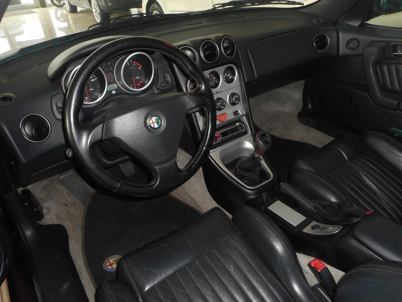 Alfa Romeo GTV Spider 2.0i 16V Twin Spark cat L