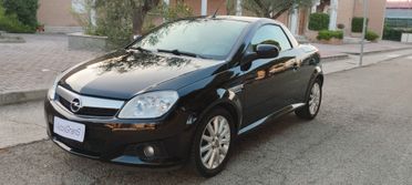 Opel Tigra TwinTop 1.4 16V Sport