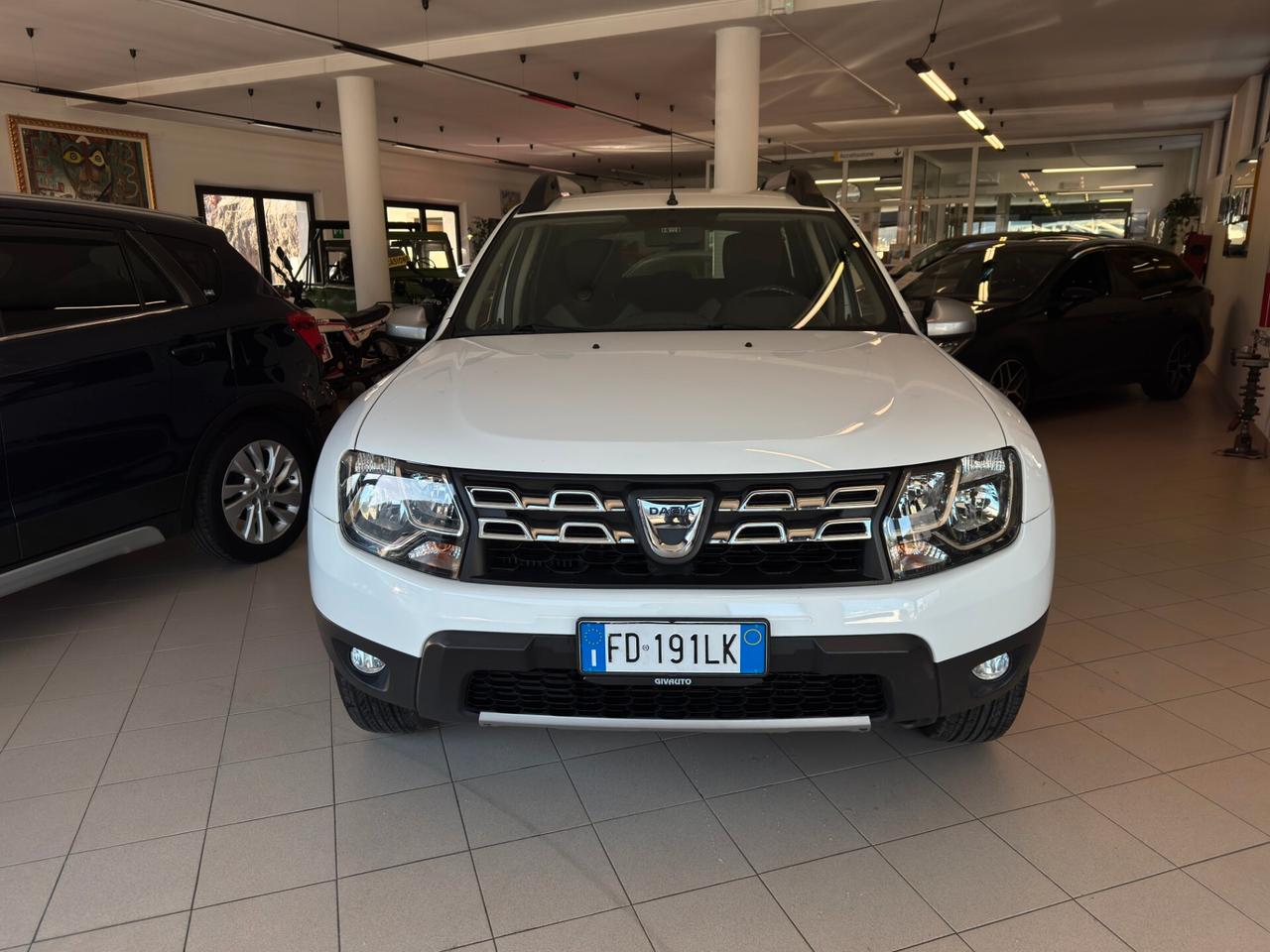 DACIA DUSTER 1.5cc 110CV 4x2 GANCIO TRAINO