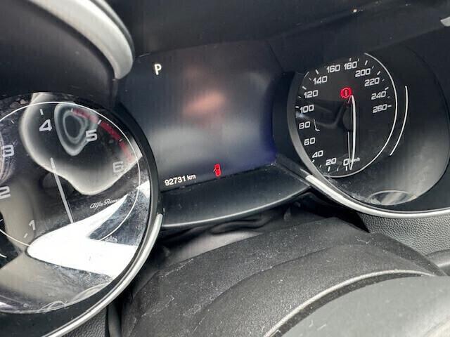 Alfa Romeo Giulia 2.2 Turbodiesel 160 CV AT8 Sprint 2020 93000km