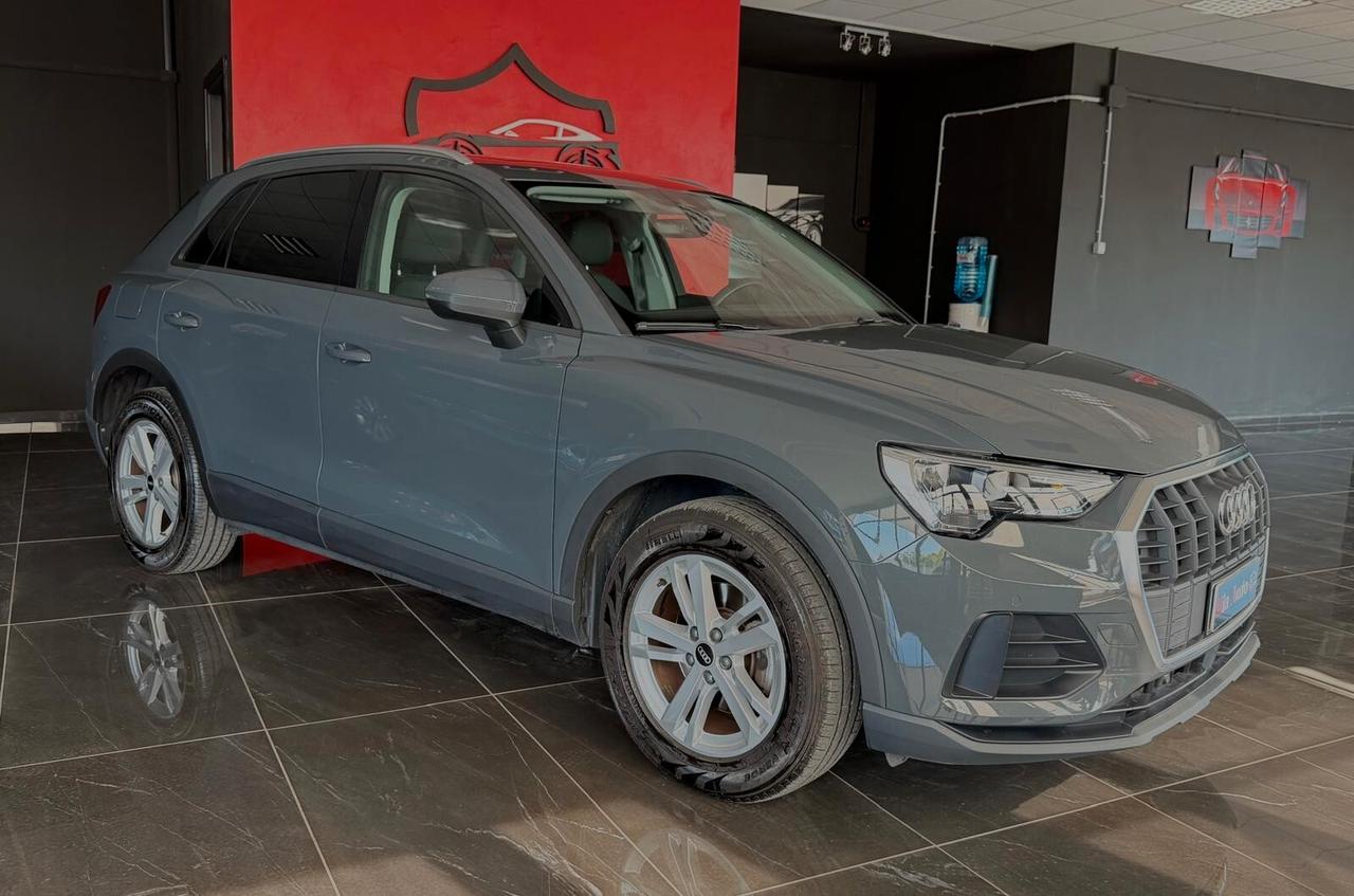 Audi Q3 35 TDI S tronic Business Advanced