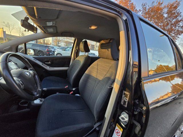 TOYOTA Yaris 1.3 5 porte M-MT NEOPATENTATI LEGGERE DESCRIZIONE