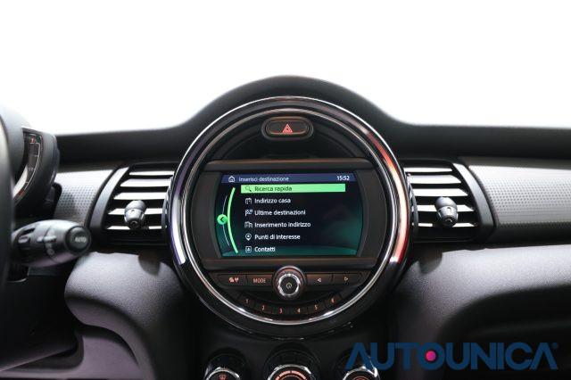 MINI Cooper 1.5 BUSINESS XL 5 PORTE AUTOMATICA