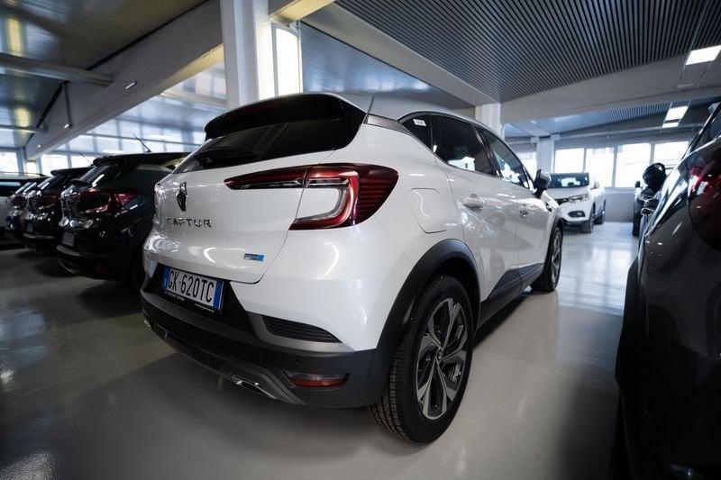 Renault Captur 1.6 E-Tech phev RS Line 160cv auto