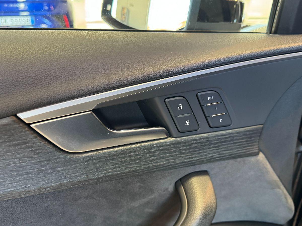 AUDI A4 Avant 2.0 TDI 190CV quattro S-LINE Pelle Cokpit Matrix