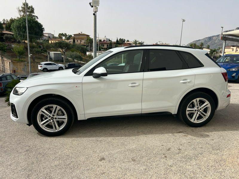 AUDI Q5 40 2.0 tdi mhev 12V s-tronic