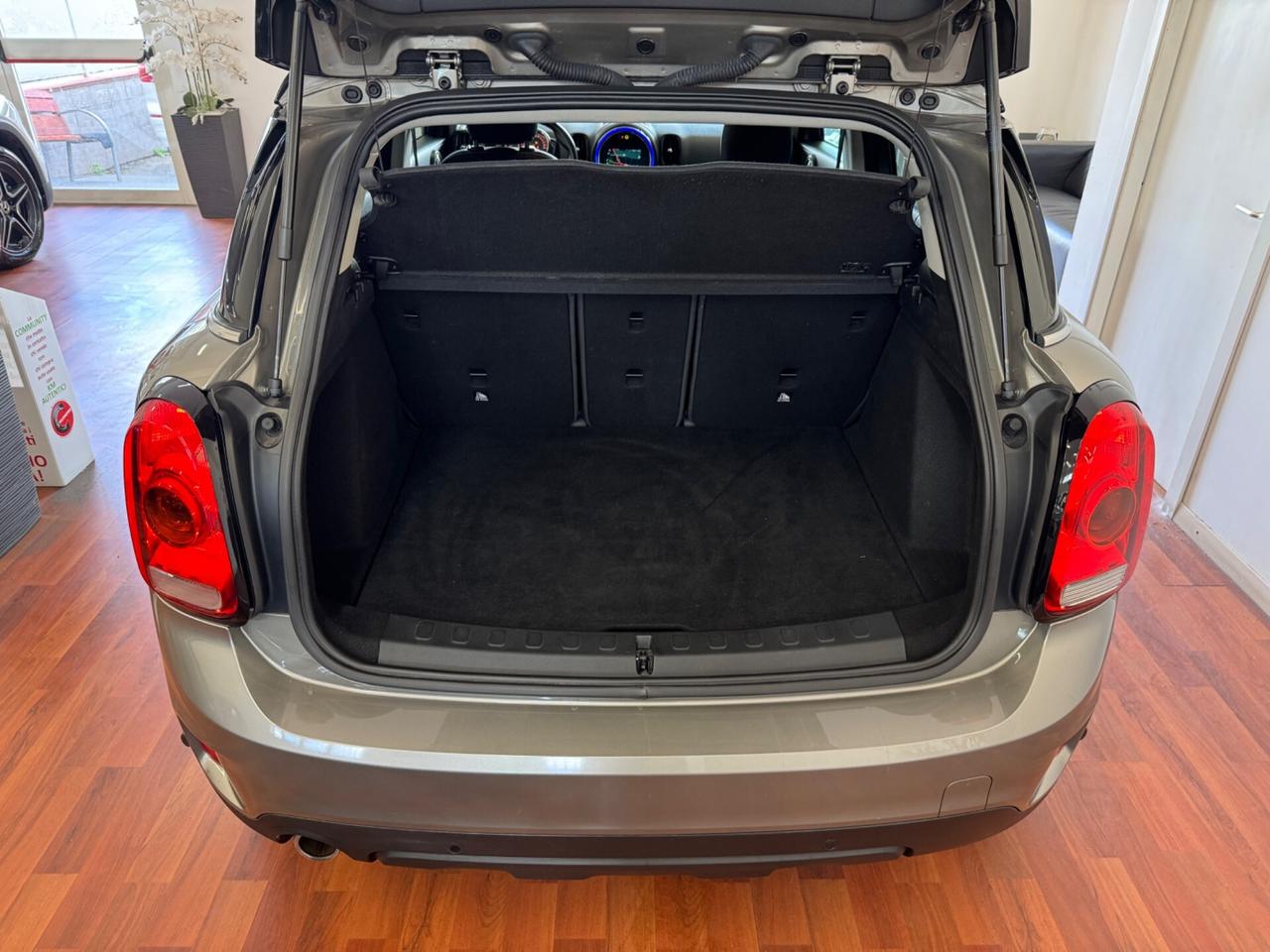 MINI COOPER D COUNTRYMAN ALL4 AUTOMATIC. - MY19