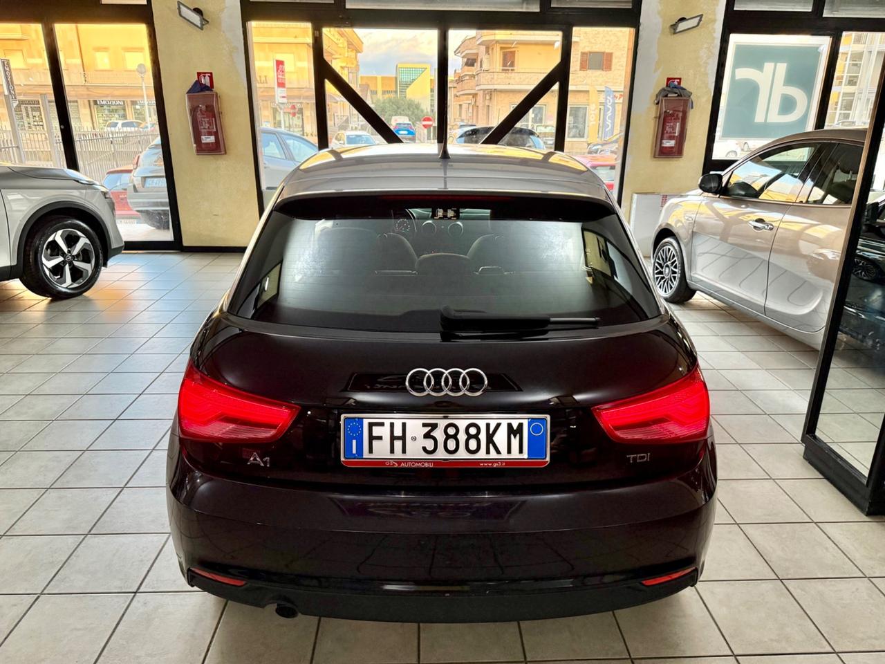 Audi A1 SPB 1.6 TDI 116 CV Admired