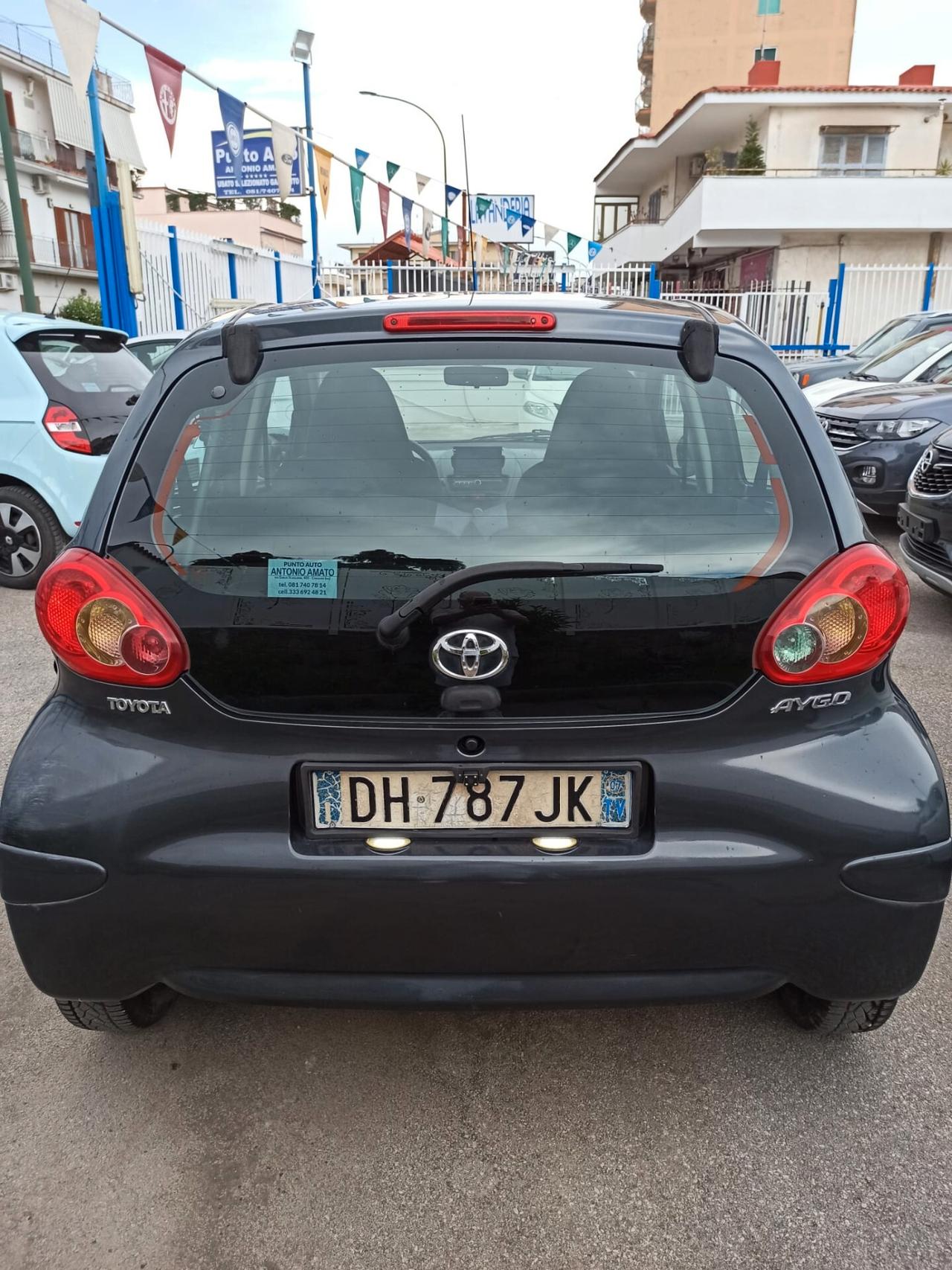 Toyota Aygo 1.0 12V VVT-i 5 porte Automatica