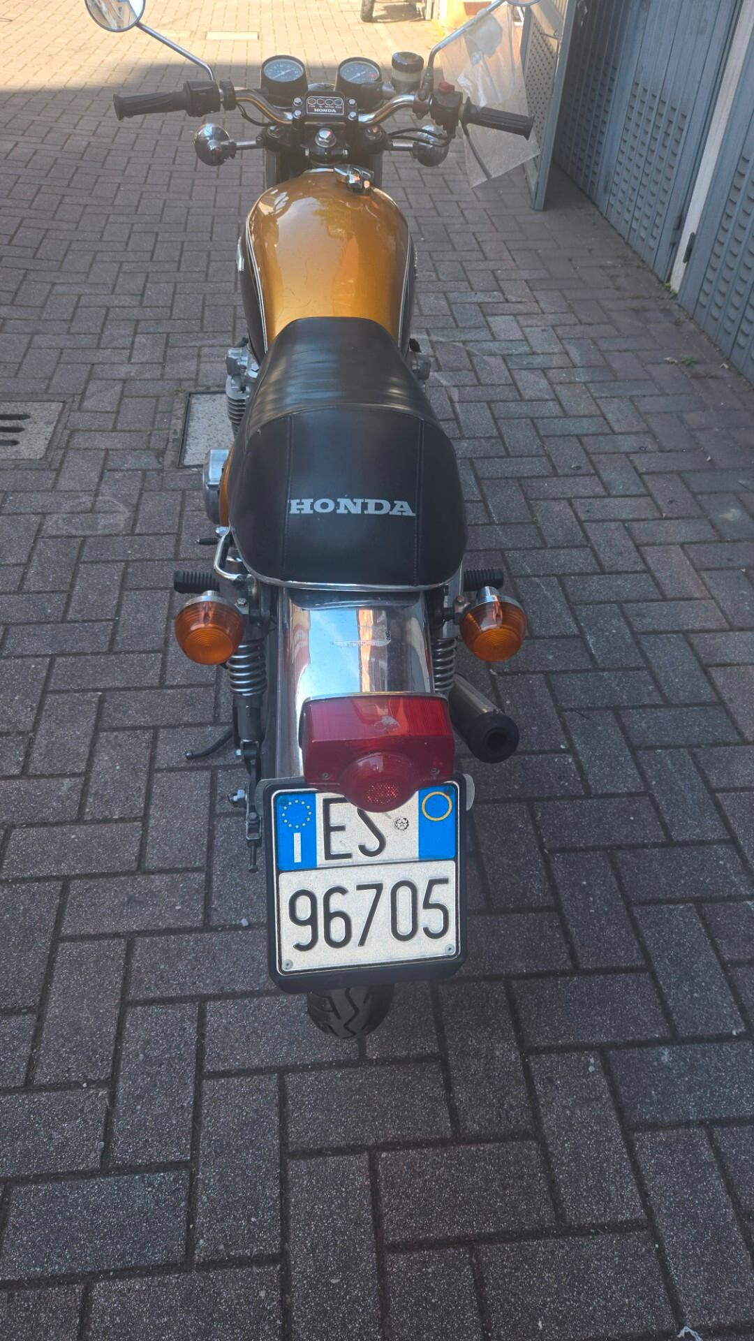 Honda CB 500 FOUR