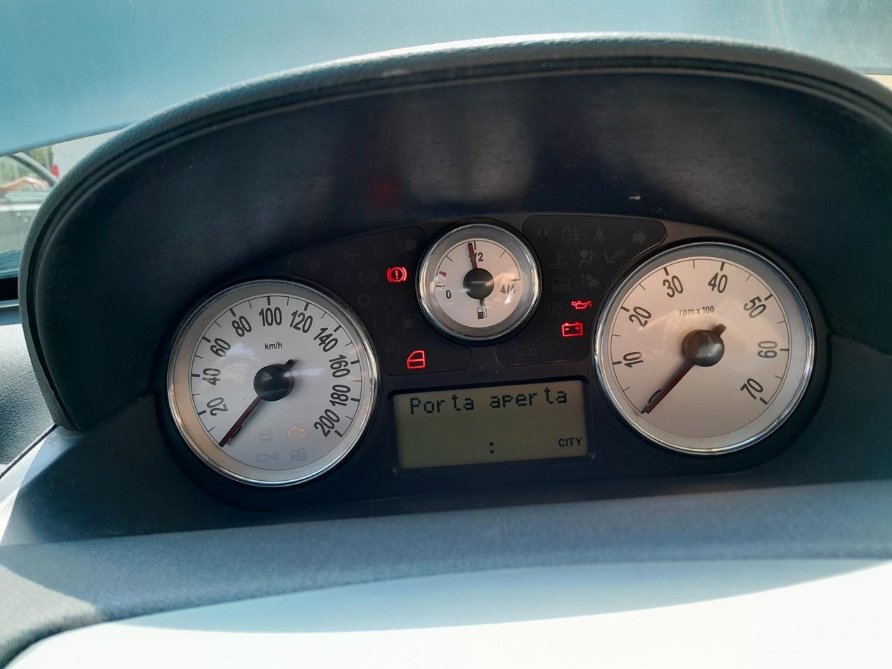 Lancia Ypsilon 1.2 Argento