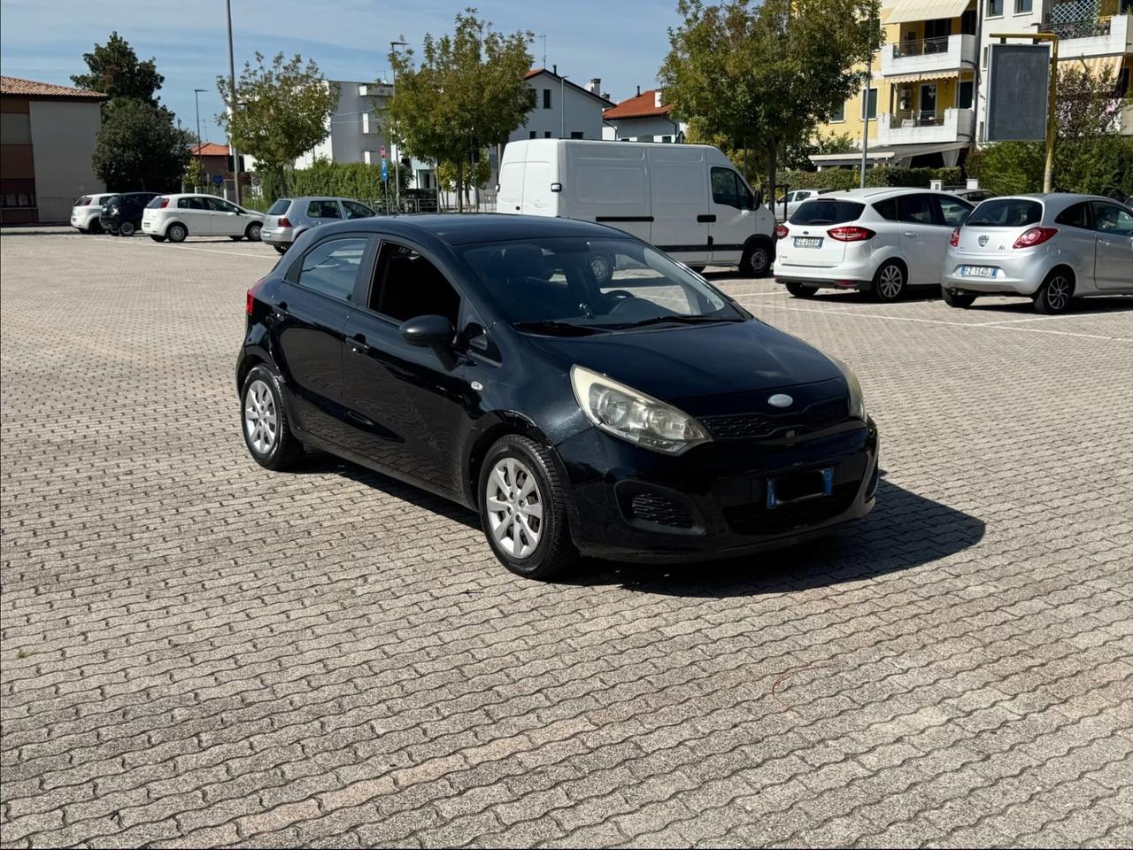 Kia Rio 1.1 CRDi 5 porte
