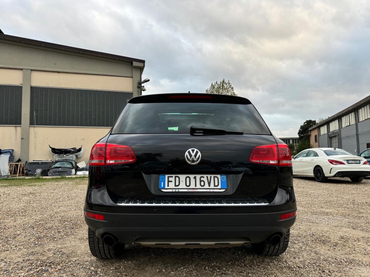 Volkswagen Touareg 4.2 V8 TDI tiptronic 2011