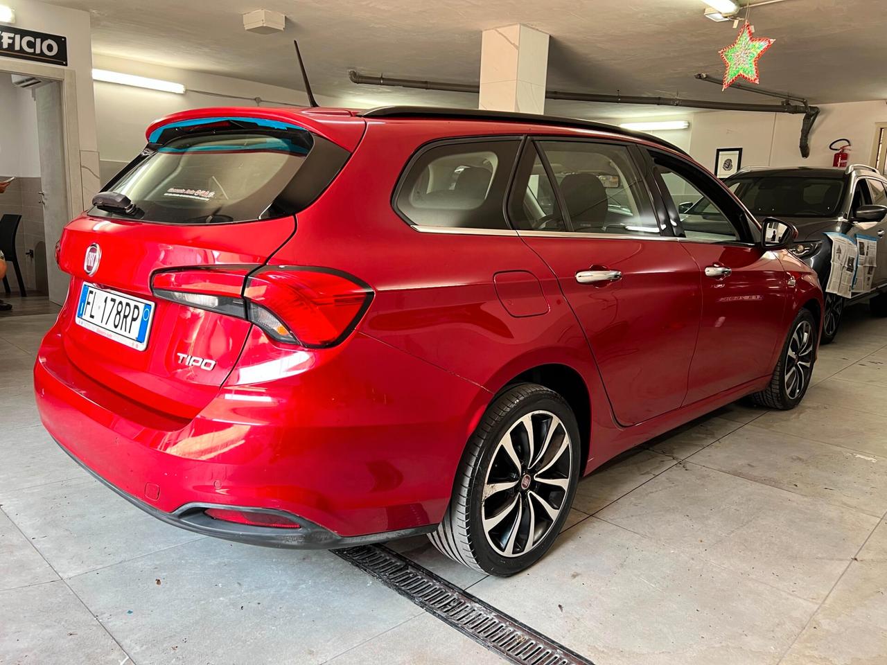 FIAT TIPO SW 1.6 M-JET LOUNGE 2019 STRAFULL